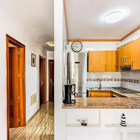 Primavera With Heated Pool Apartman